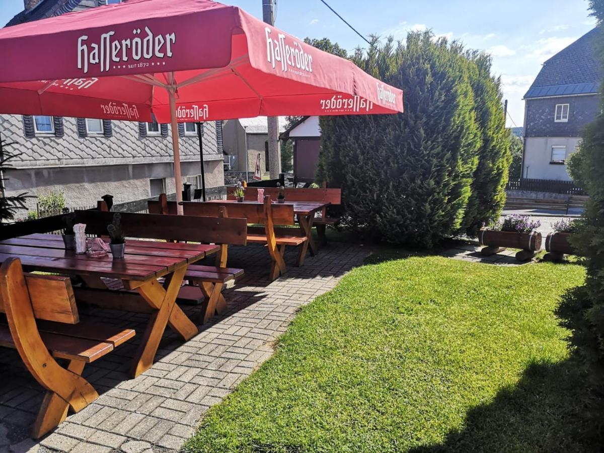 Pension & Gasthof Erbgericht Hoehenlage 850M Marienberg Exterior foto